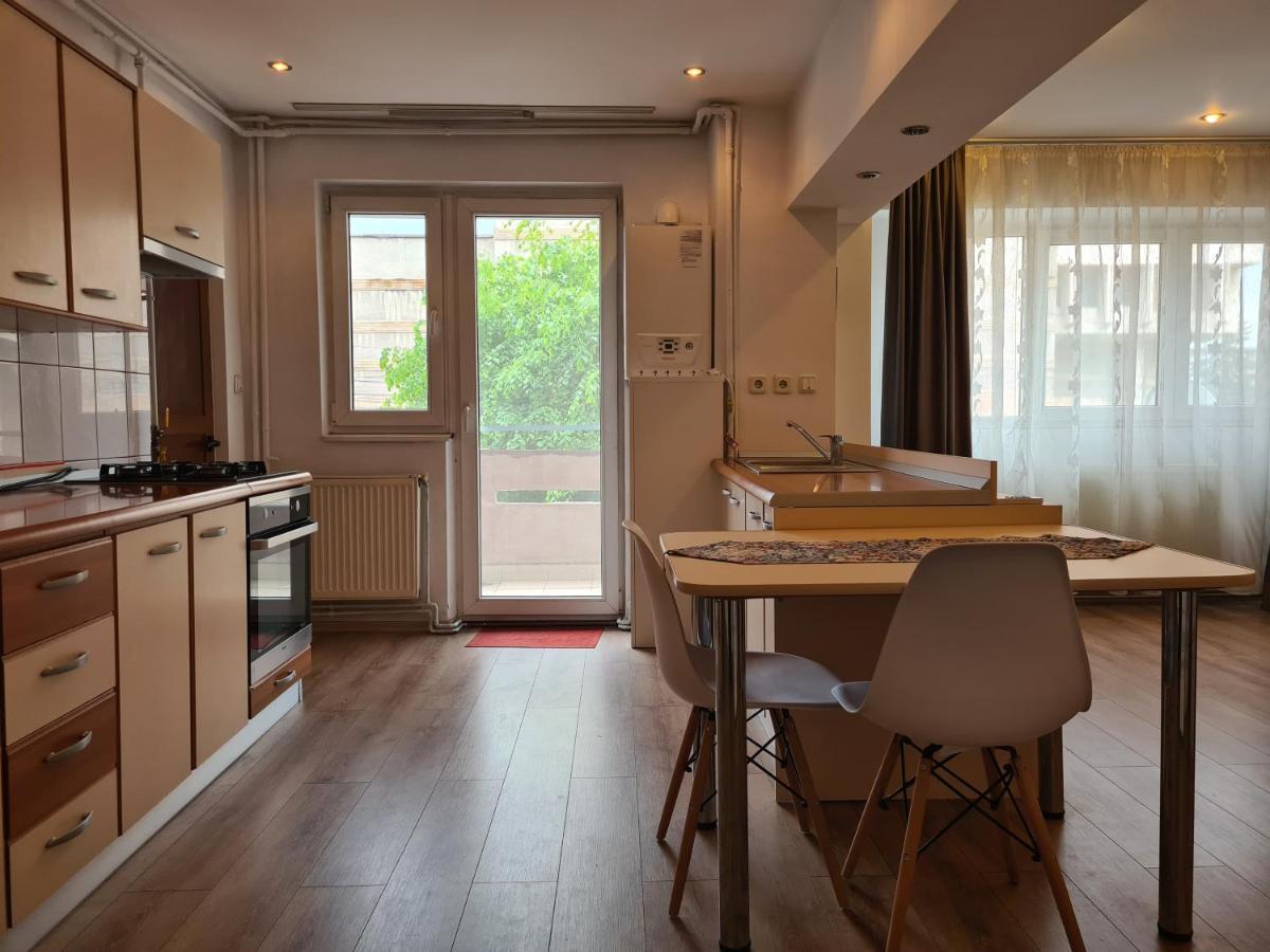 Apartament Anna ทาร์โกวิชเต ภายนอก รูปภาพ