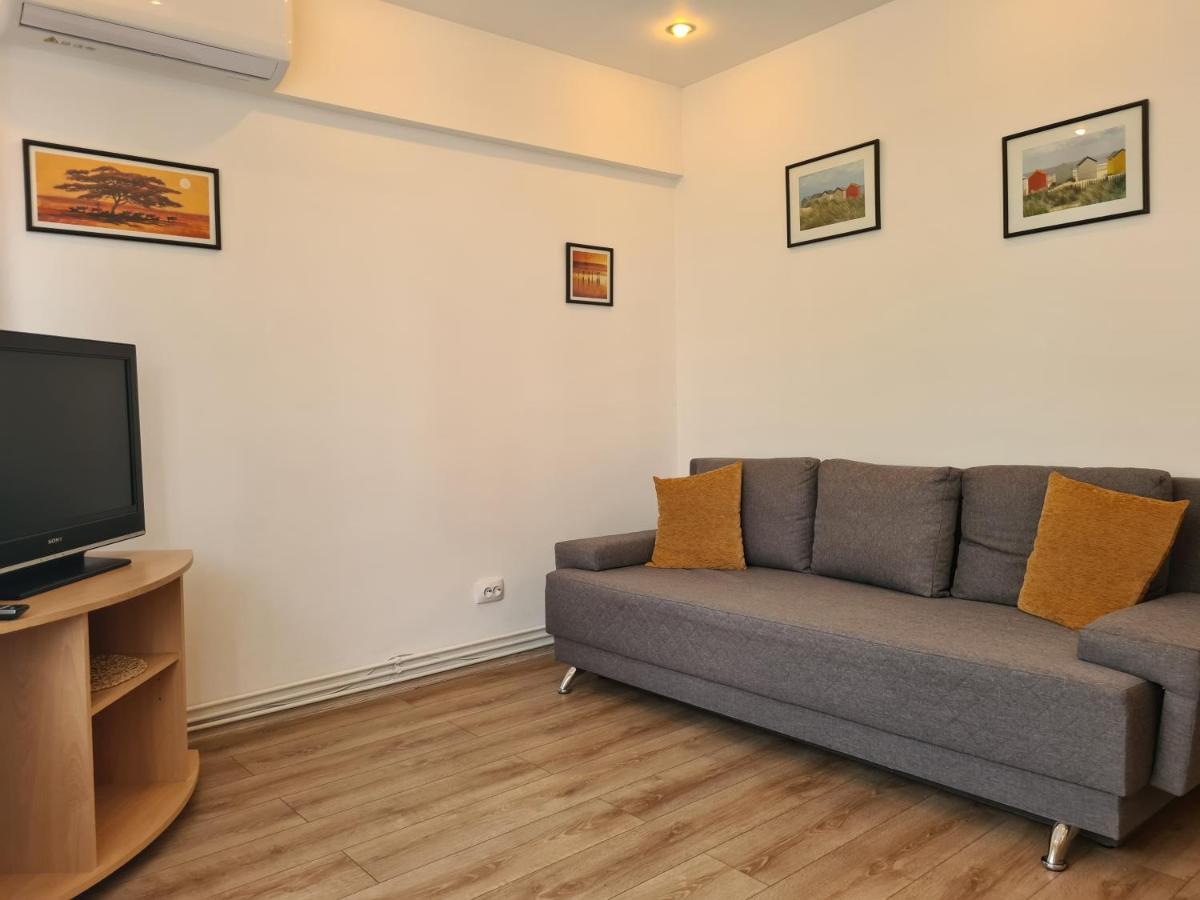 Apartament Anna ทาร์โกวิชเต ภายนอก รูปภาพ