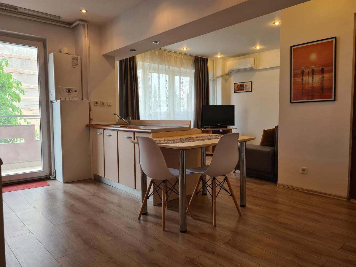 Apartament Anna Apartment ทาร์โกวิชเต ภายนอก รูปภาพ